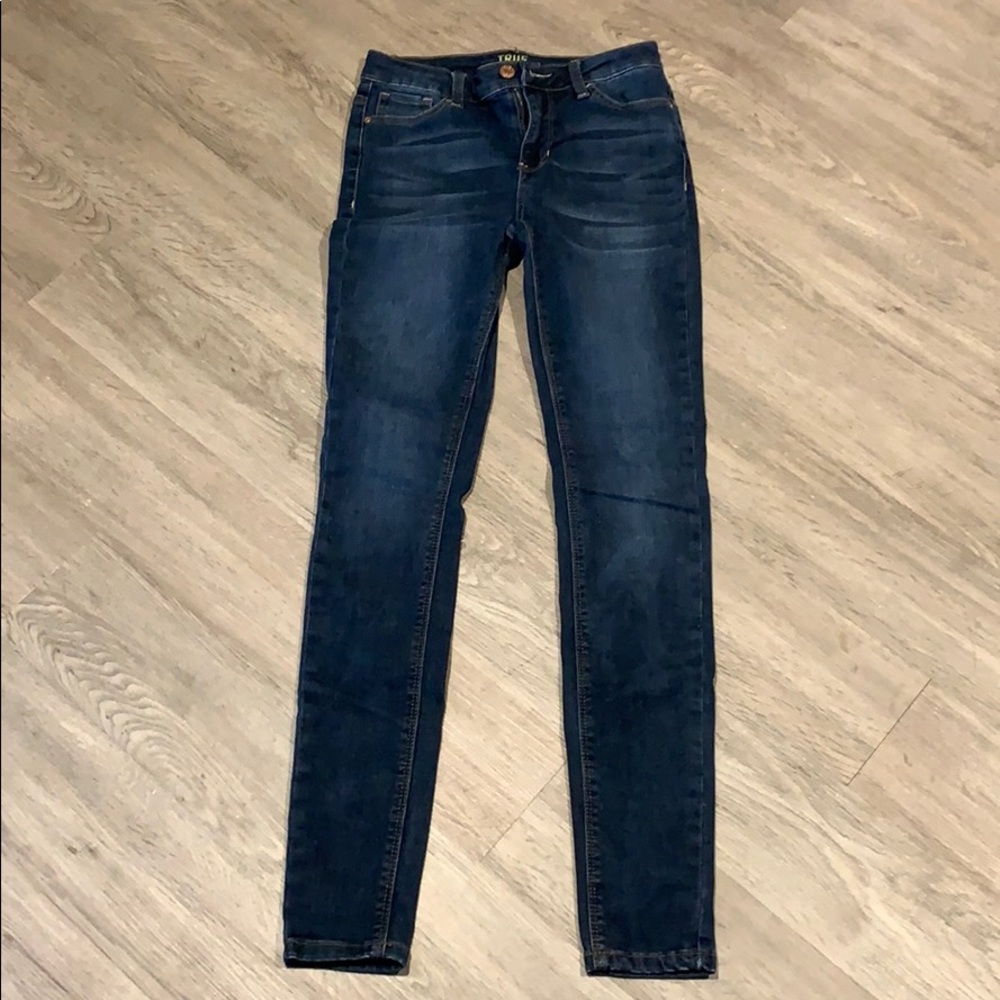 women’s size 1 skinny jeans, dark blue